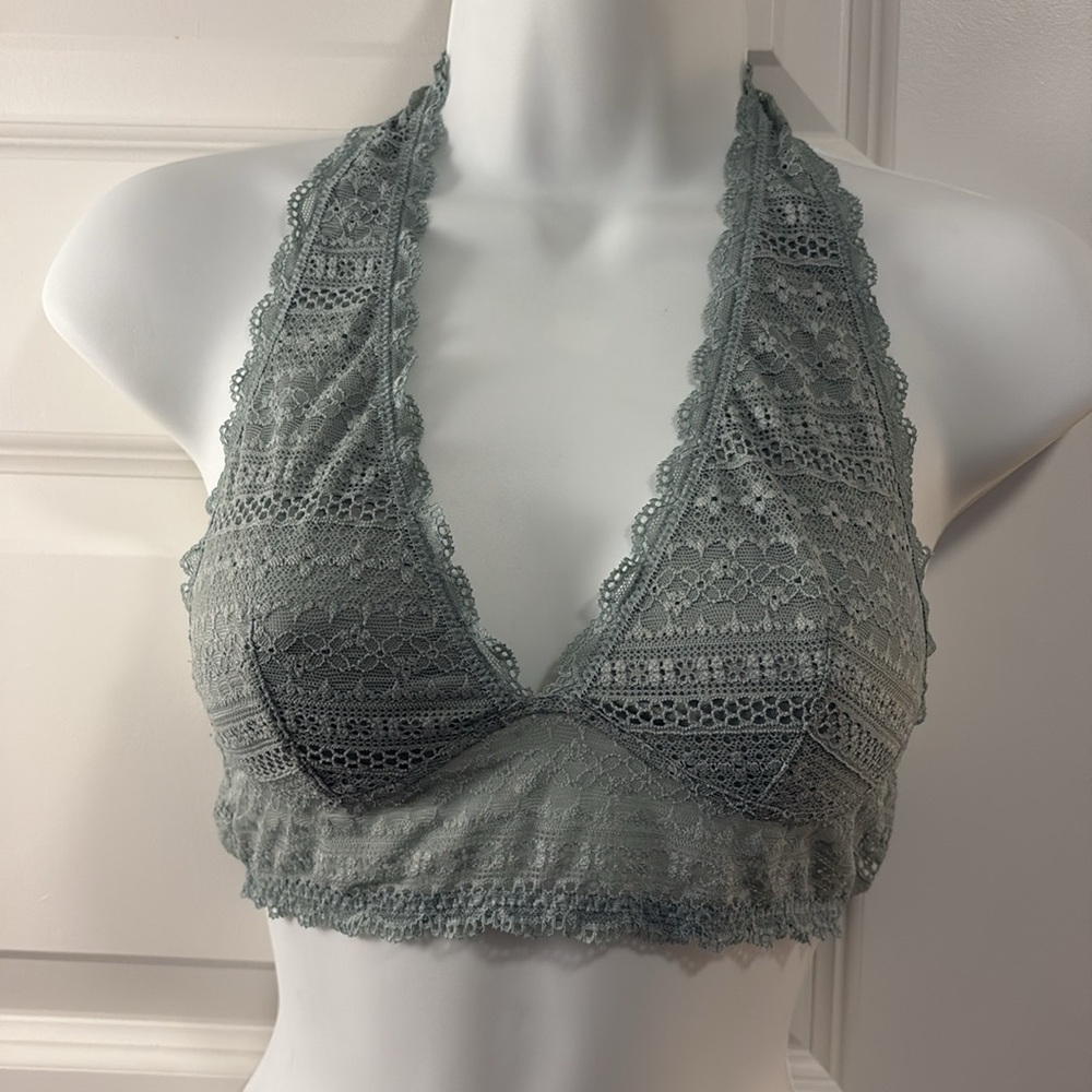 Victoria’s Secret Halter Bralette in Light Green